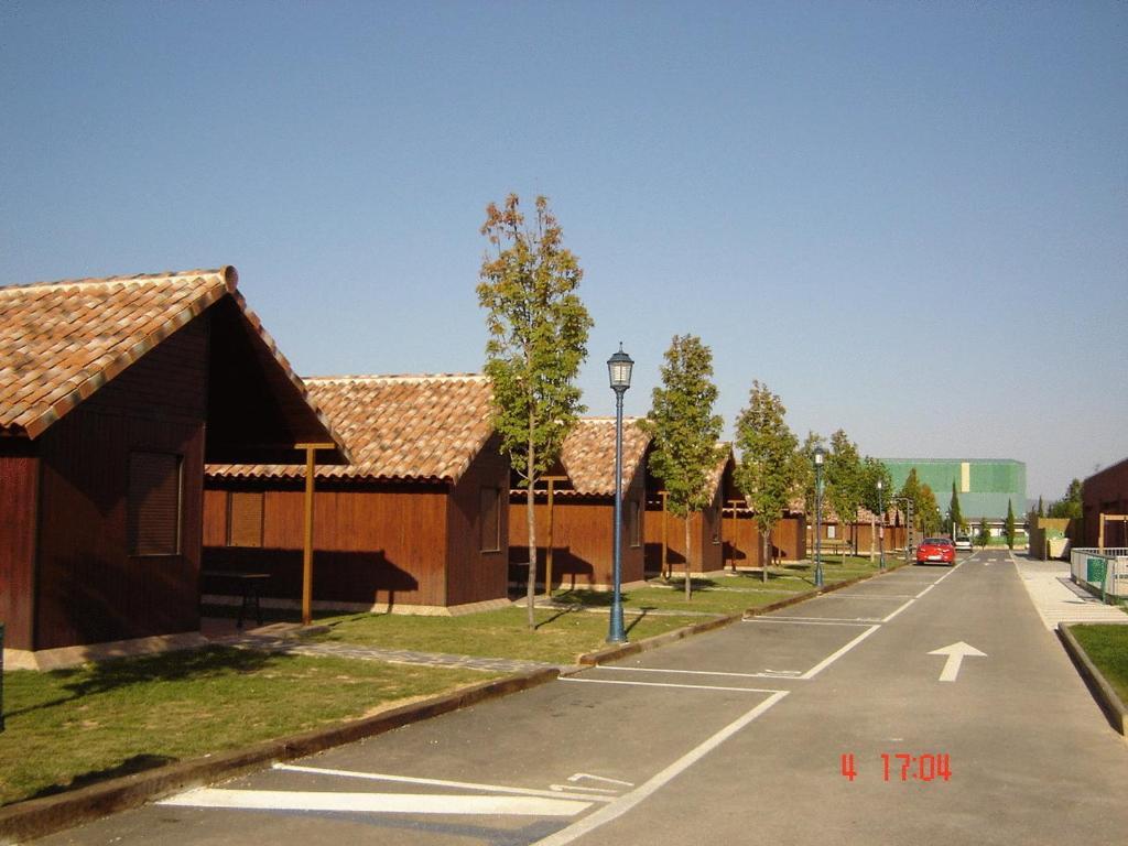 Camping Iratxe Ciudad De Vacaciones Ayegui Ngoại thất bức ảnh
